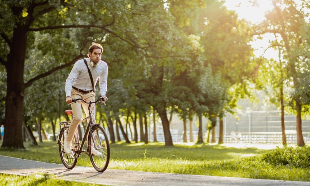 things-you-need-if-you-plan-on-cycling-to-work
